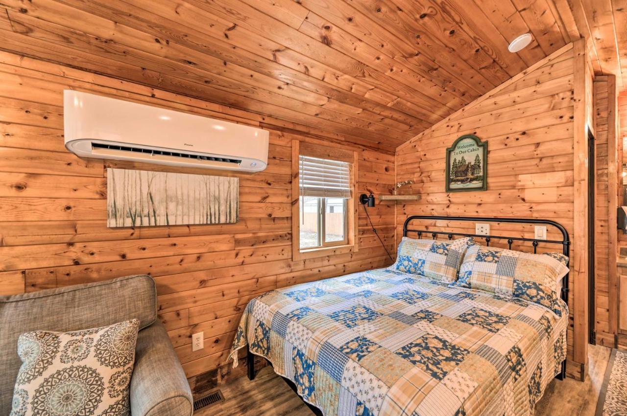 Beautiful New Bern Studio Cabin With Fire Pit! Exterior foto